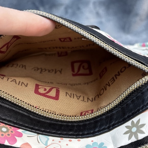 Stone Mountain Floral Faux Leather Crossbody Bag Purse Pink White Black Boho Y2k - Picture 16 of 16